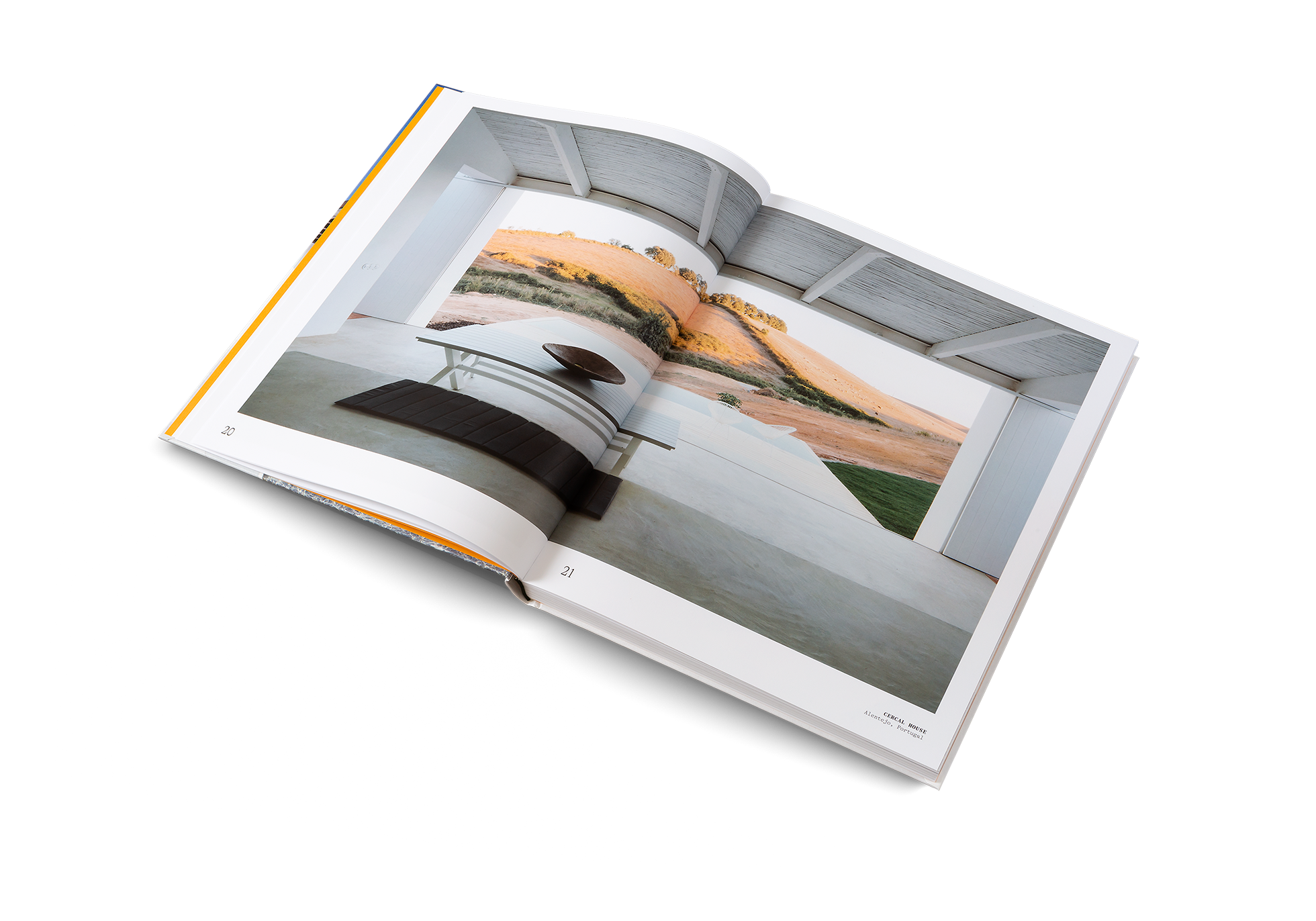 The Mediterranean Home − Residential Architecture and Interiors with a Southern Touch DIE GESTALTEN VERLAG UK LTD