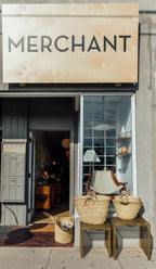 Think Big Shop Small − Unique Stores and Contemporary Retail Design DIE GESTALTEN VERLAG UK LTD