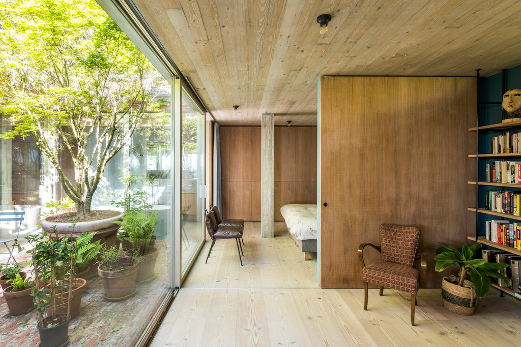 Creative Homes − Interiors and Design in Belgium DIE GESTALTEN VERLAG UK LTD