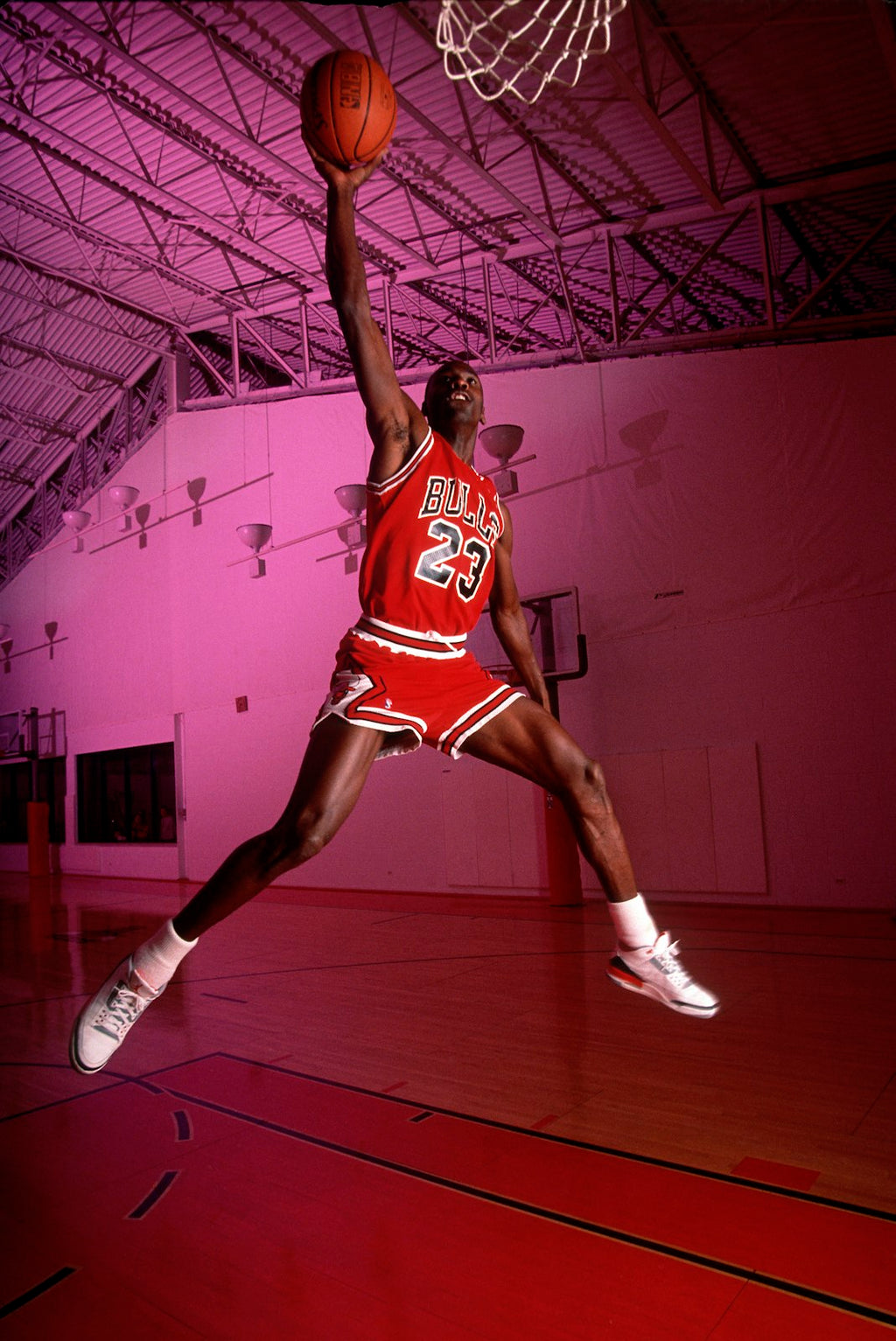Courtside Candy − The Culture and Influence of Basketball DIE GESTALTEN VERLAG UK LTD