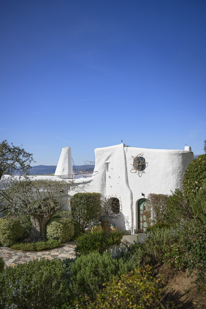 Côte d'Azur Living: The Residences and Interiors of the French Riviera DIE GESTALTEN VERLAG UK LTD