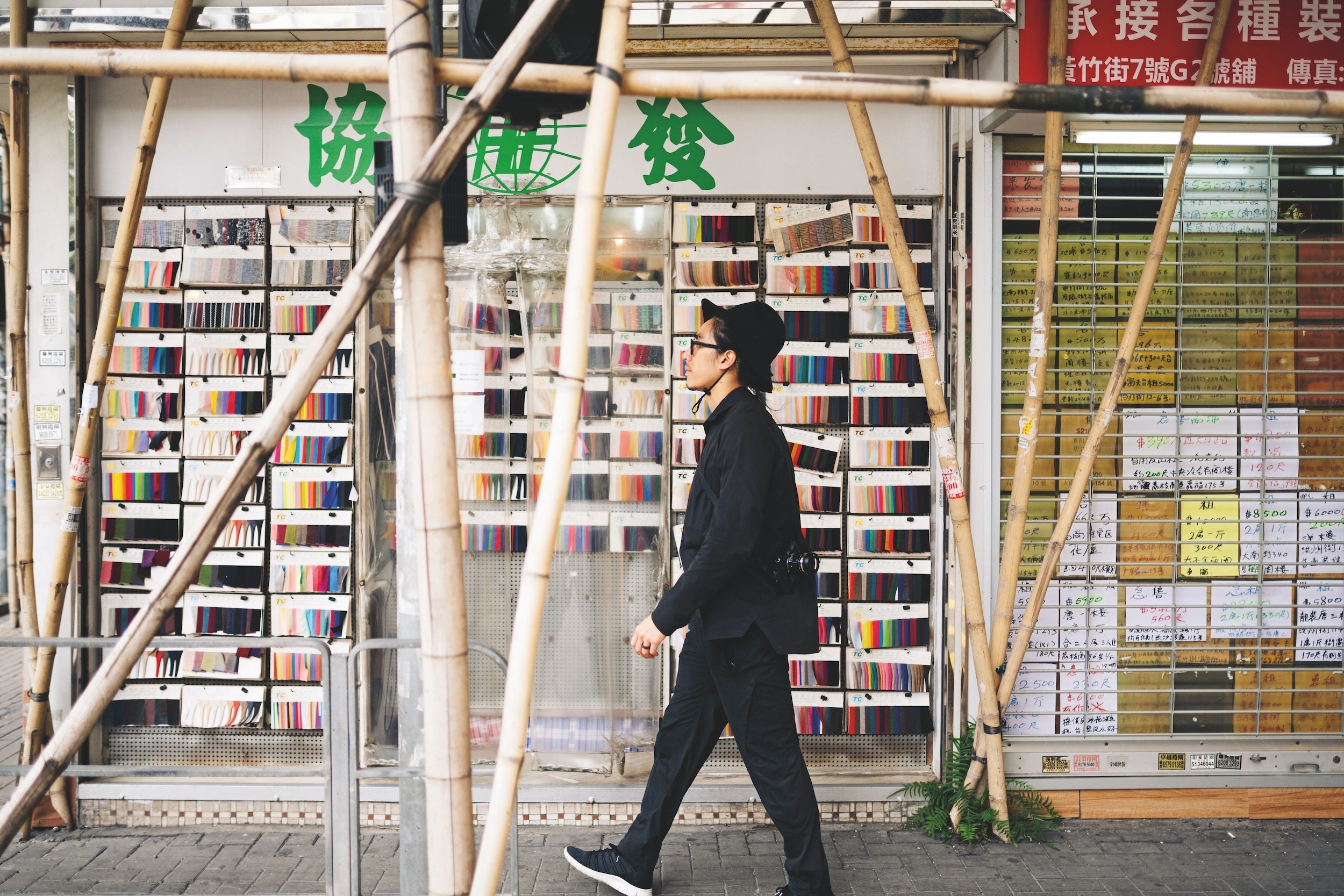 Work Better. Live Smarter. Be Happier. DIE GESTALTEN VERLAG UK LTD