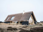 The Nordic Home − Scandinavian Living, Interiors and Design DIE GESTALTEN VERLAG UK LTD