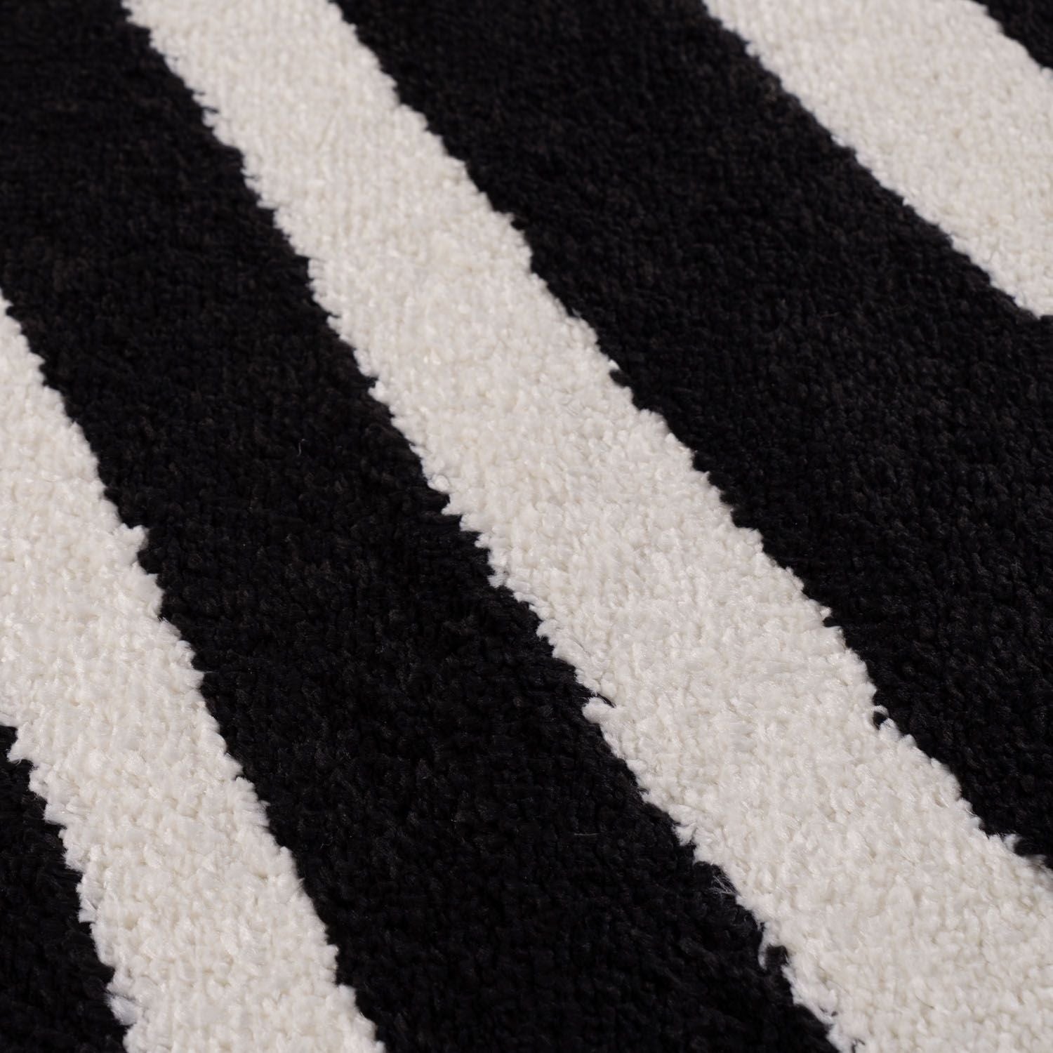 Joli Wavy Stripes Black & White Rug | Rectangular | 80x150cm − 200x290cm The Rugs