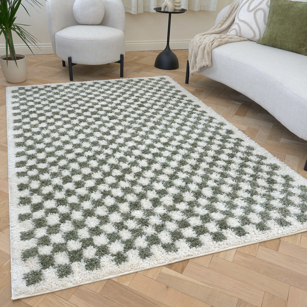 Moodi Shaggy Green/White Checkered Rug | Rectangular | Round The Rugs