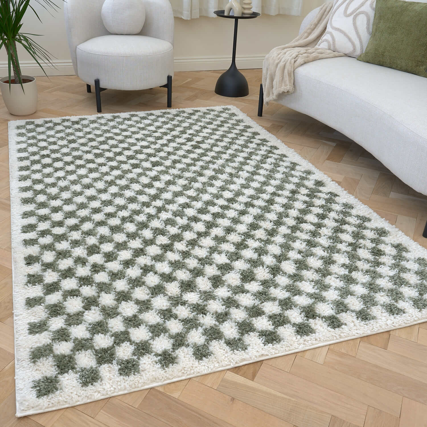 Moodi Shaggy Green/White Checkered Rug | Rectangular | Round The Rugs