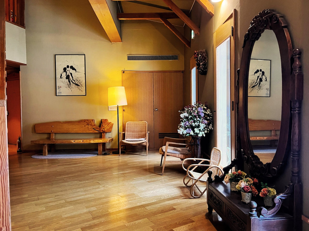 Onsen and Ryokan of Japan − Traditional Spa and Bathing Culture DIE GESTALTEN VERLAG UK LTD