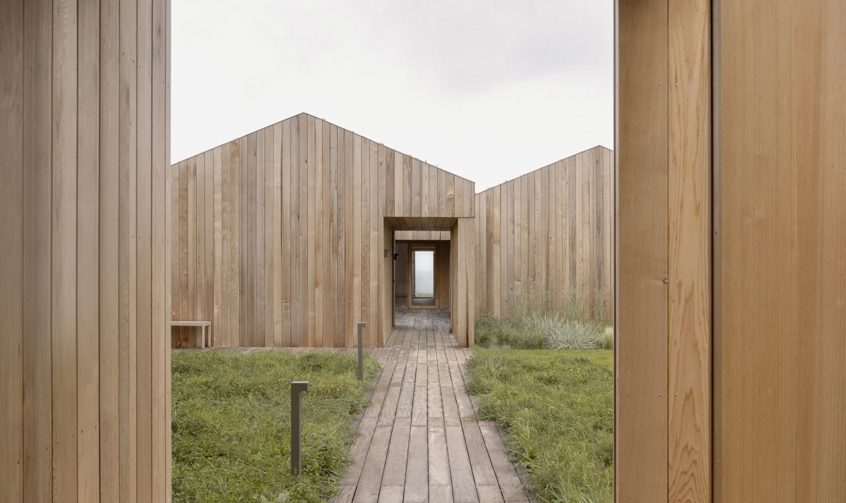 Stillness − Norm Architects: An Exploration of Japanese Aesthetics in Architecture and Design DIE GESTALTEN VERLAG UK LTD