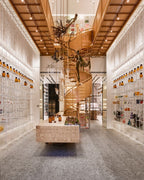Shoplifter! − Innovative Store Concepts and Expert Insights DIE GESTALTEN VERLAG UK LTD