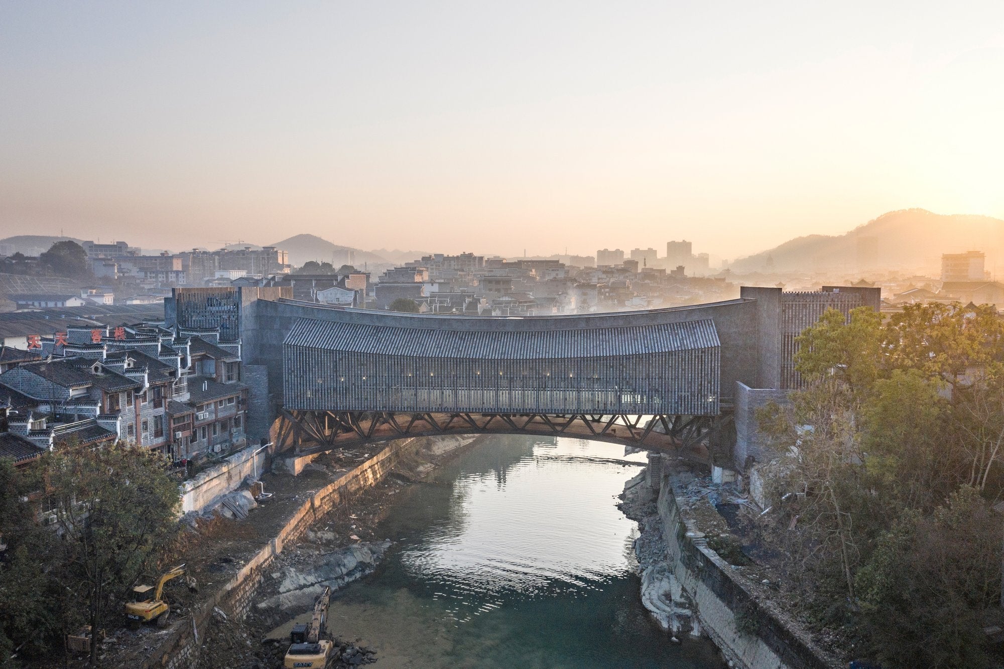 Beauty and the East − New Chinese Architecture DIE GESTALTEN VERLAG UK LTD