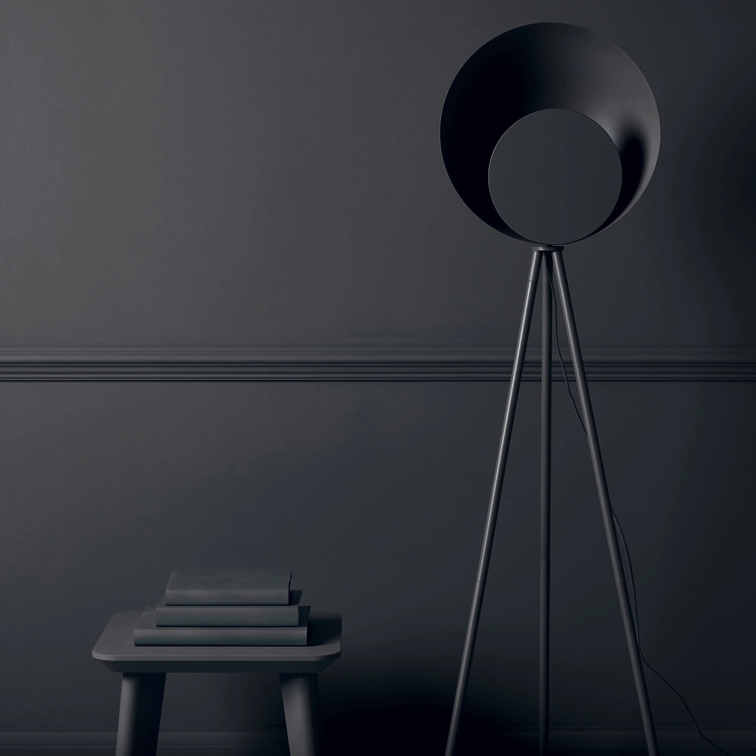 Charcoal Grey Diffuser Floor Lamp − Houseof houseof.com