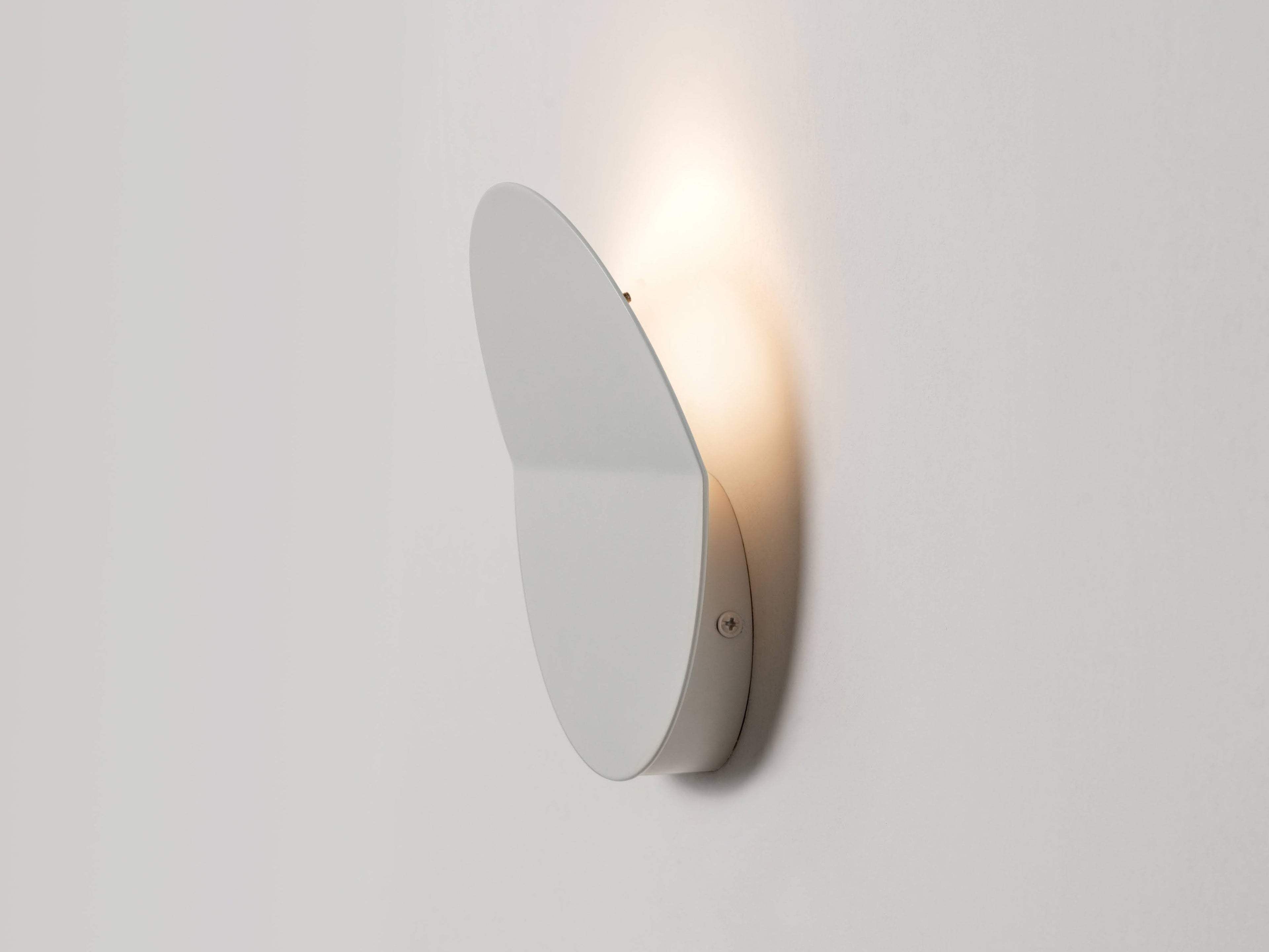 Sand grey diffuser wall light houseof KEFINO