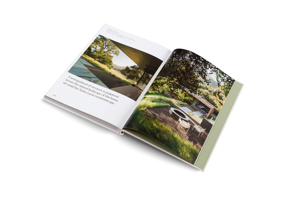 The House of Green − Natural Homes and Biophilic Architecture