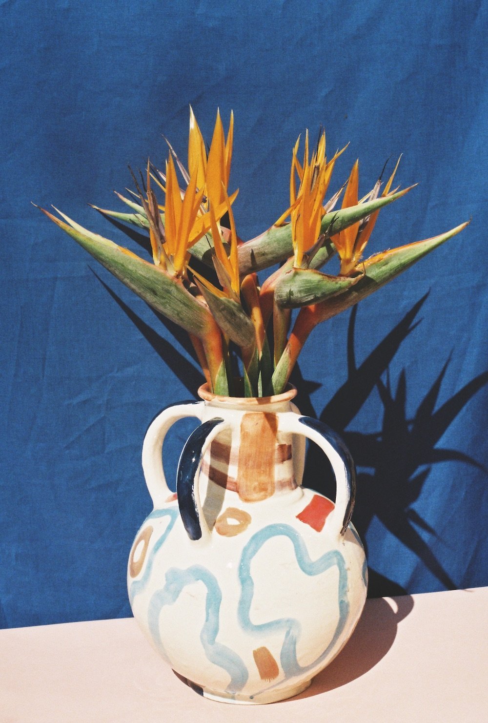 The New Mediterranean ­− Homes and Interiors Under the Southern Sun DIE GESTALTEN VERLAG UK LTD