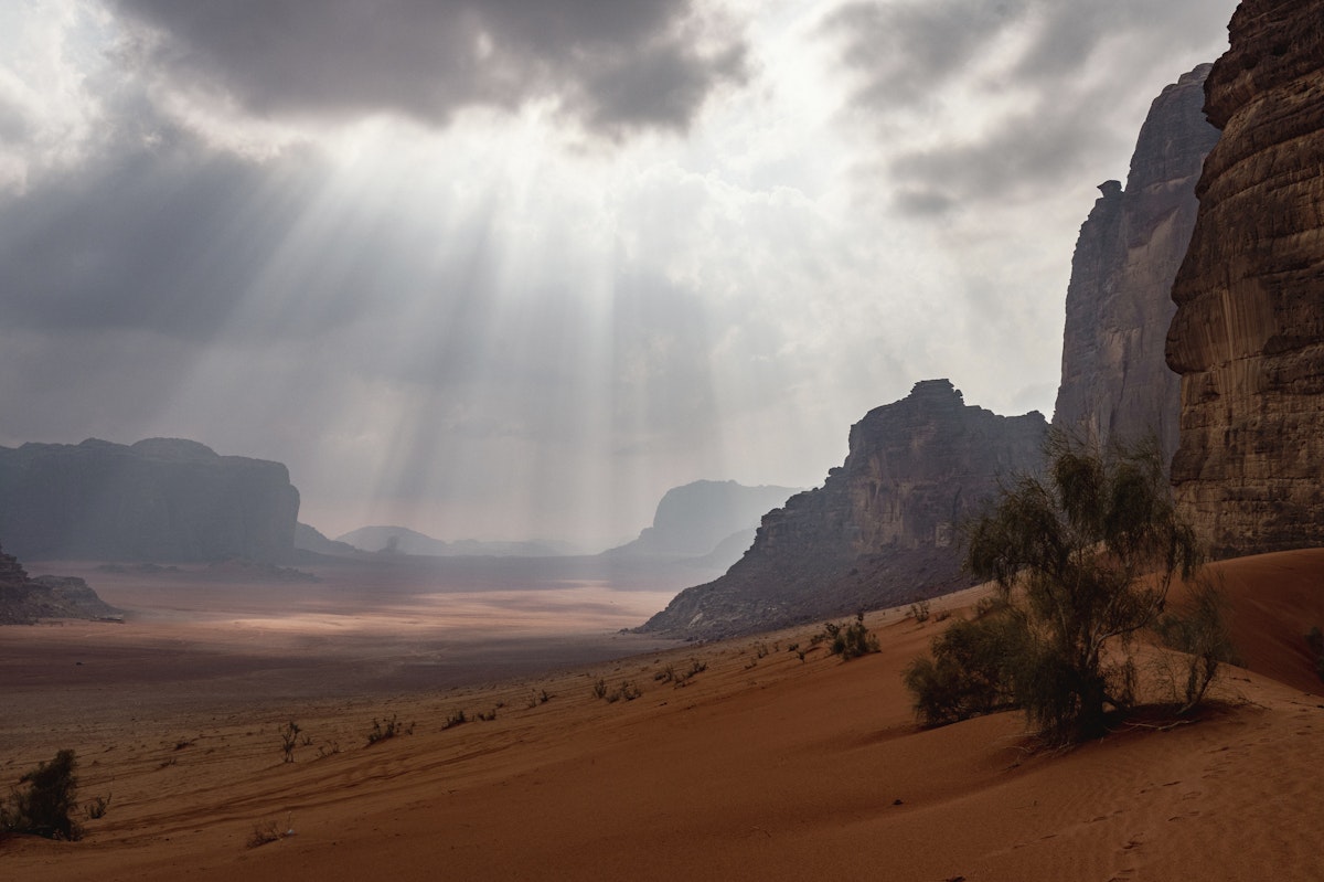 Voyages − Sidetracked Beyond DIE GESTALTEN VERLAG UK LTD