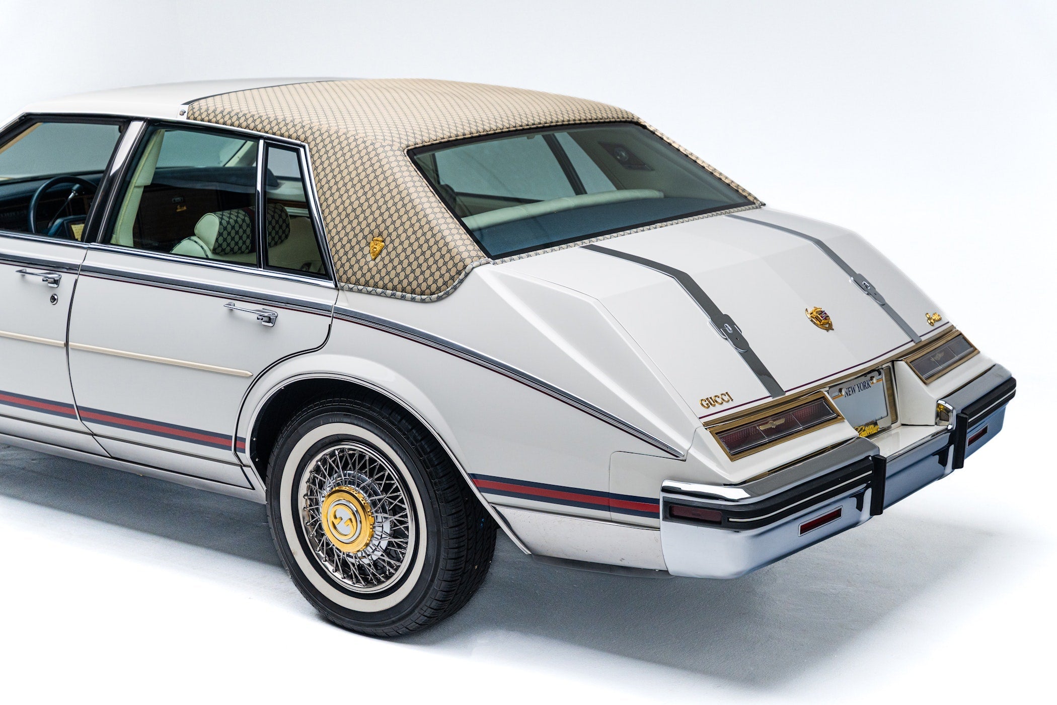 Neon Rides − Cars and Culture of the '80s and '90s DIE GESTALTEN VERLAG UK LTD